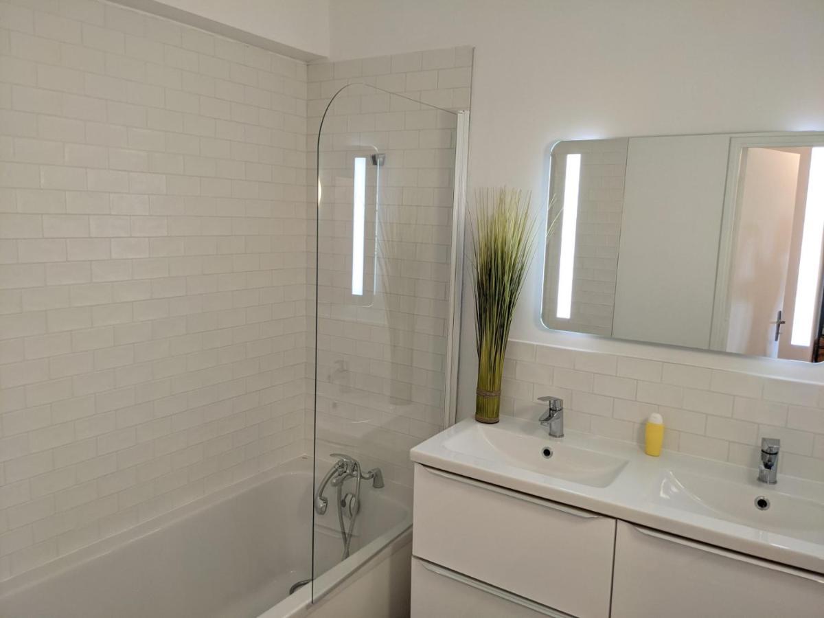 Apartamento Cosy Iris 3Ch - Stationnement Gratuit - Lumineux Pau Exterior foto